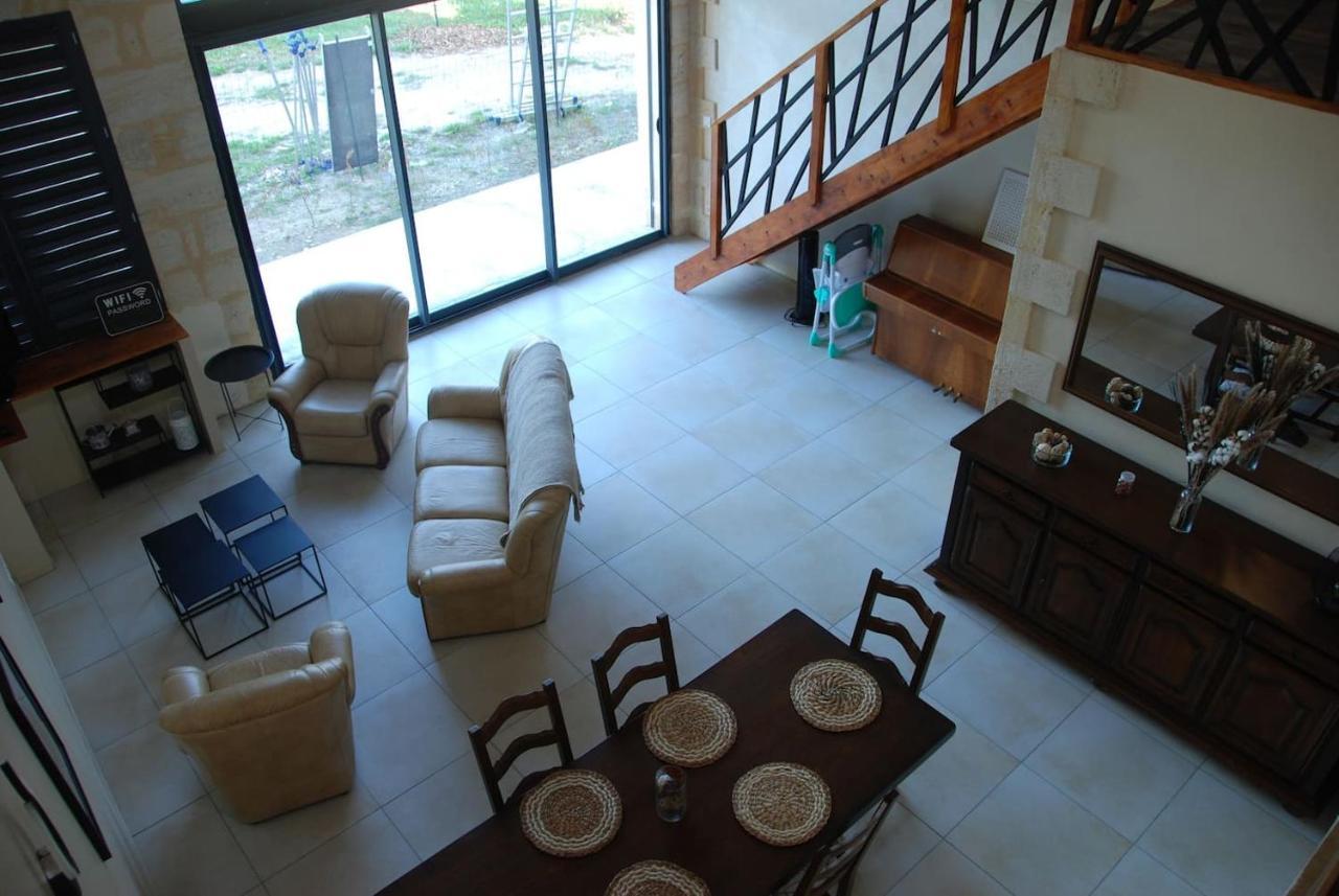 Maison De Charme Aux Grands Volumes *